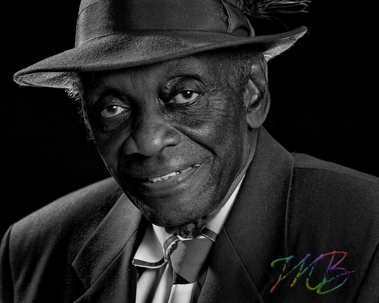 Rollins_Edwards-4754_eBW_closeup