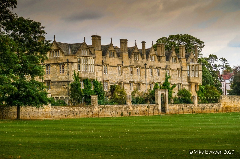 Oxfordshire.  Oxford University.