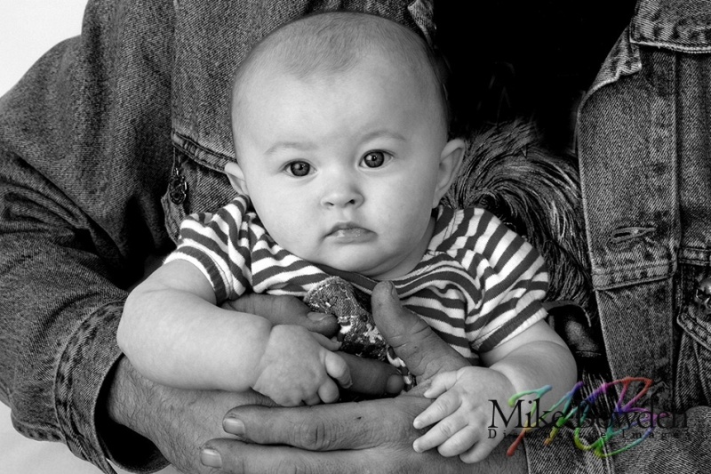 Dad_and_child_BW_denim
