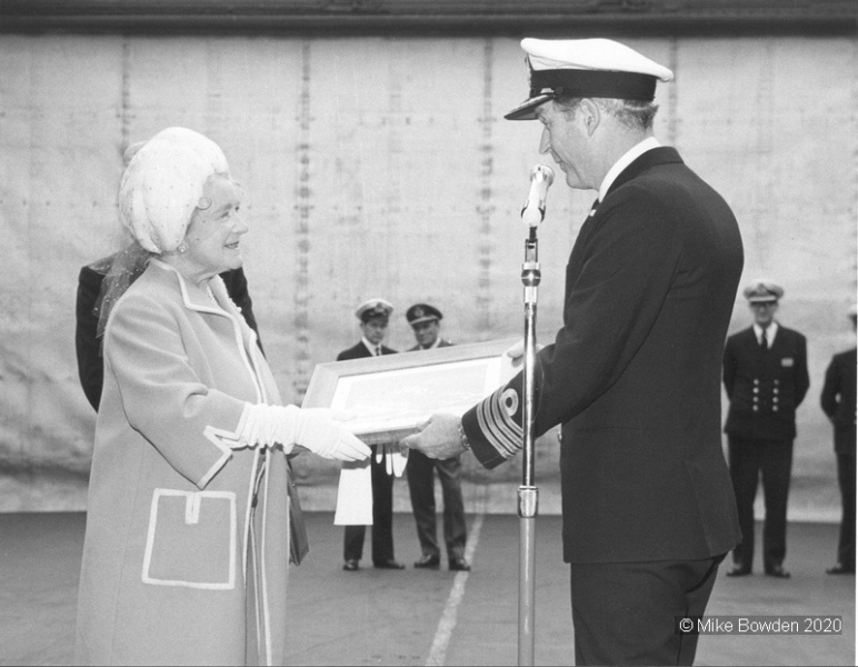 Close-up-of-Queen-Mother-on-Ark-Royal