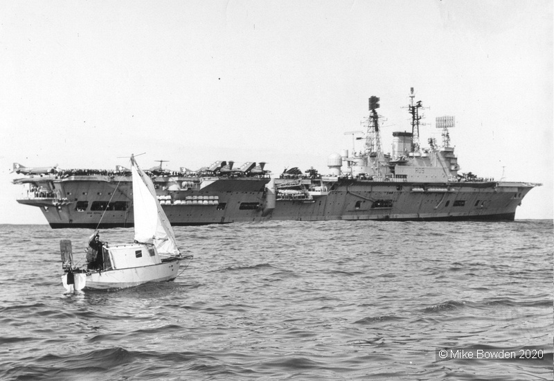 Lone-transatlantic-sailor-meets-the-Ark-Royal