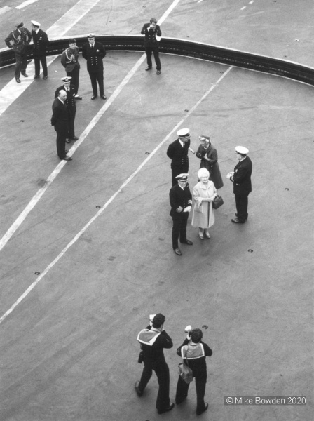 Mike-Bowden-Dave-Burnie-and-Jamie-Jamison-photographing-Queen-Mum
