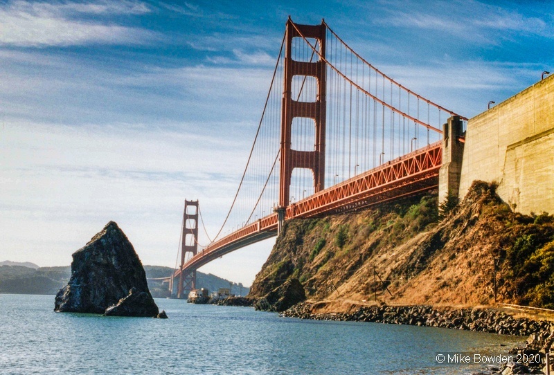 California.  Golden Gate Bridge, San Francisco.